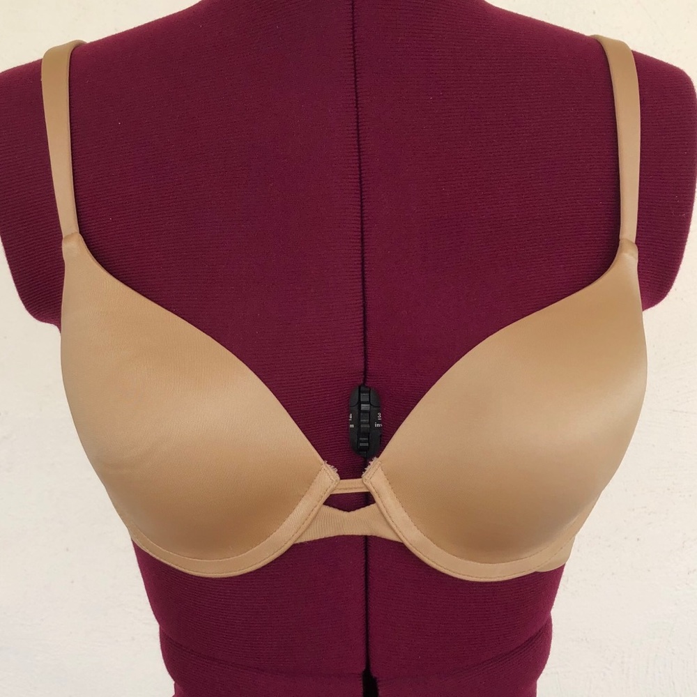 Maidenform Total Solution Demi bra Sz 32C